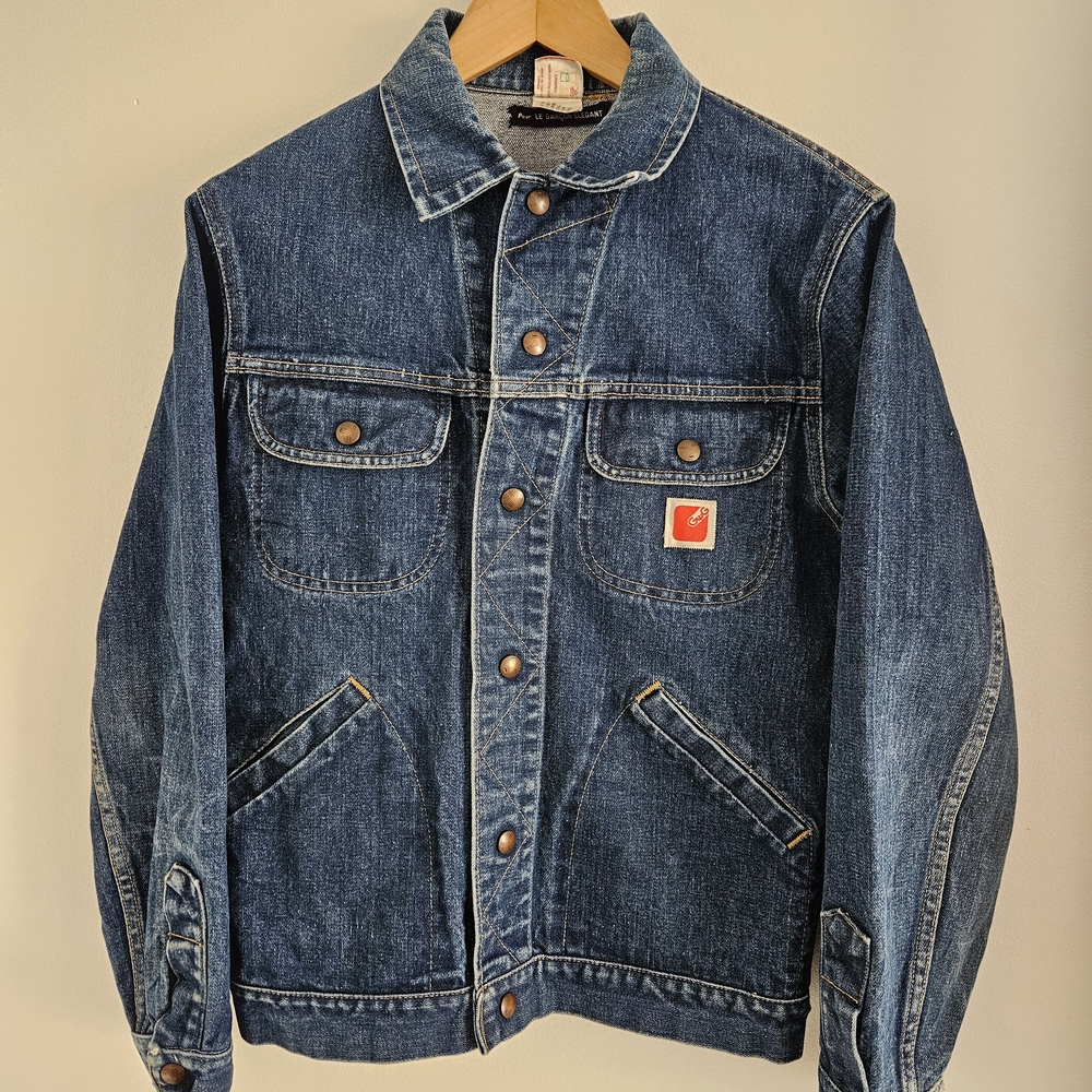 Carhartt Men’s Dark Blue Denim Chore Jacket